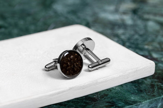 Cufflinks - Round - Dark Trout Leather: Handmade fish leather accessories with unique scale patterns. Made of stainless steel and dark trout leather. Packed in a gift box.
