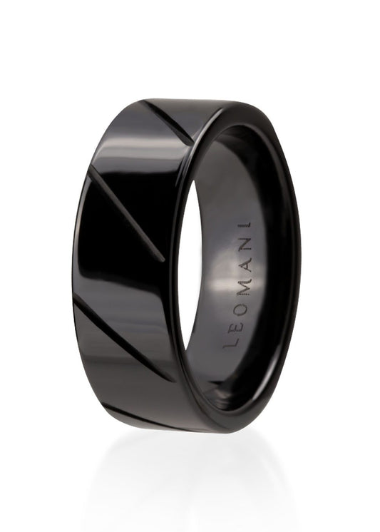Men's ring Lew, a black ceramic band with a stripe, embodies contemporary elegance for the discerning gentleman. Lightweight and durable, it complements any style. Perfect for everyday wear or as a unique gift.