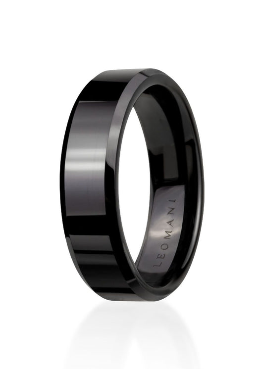 Men's ring Ljon, a sleek black ceramic band with silver stripes, weighing 6.18 grams and measuring 6mm wide.