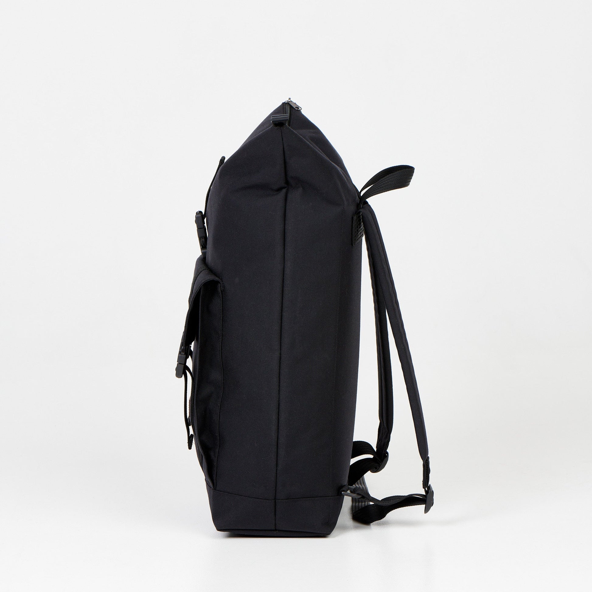 25L Waterproof Backpack - Black, a durable Cordura backpack designed for urban style and rugged use. Waterproof and spacious with organized storage for laptops and essentials. Perfect for work, outdoor adventures, or the gym. Handcrafted with European craftsmanship.