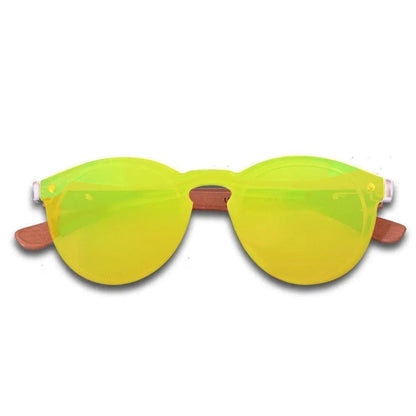 Eyewood Tomorrow - Antlia: Handmade wooden sunglasses with yellow lenses, polarized UV400 protection, stainless steel hinges. Natural comfort and design.